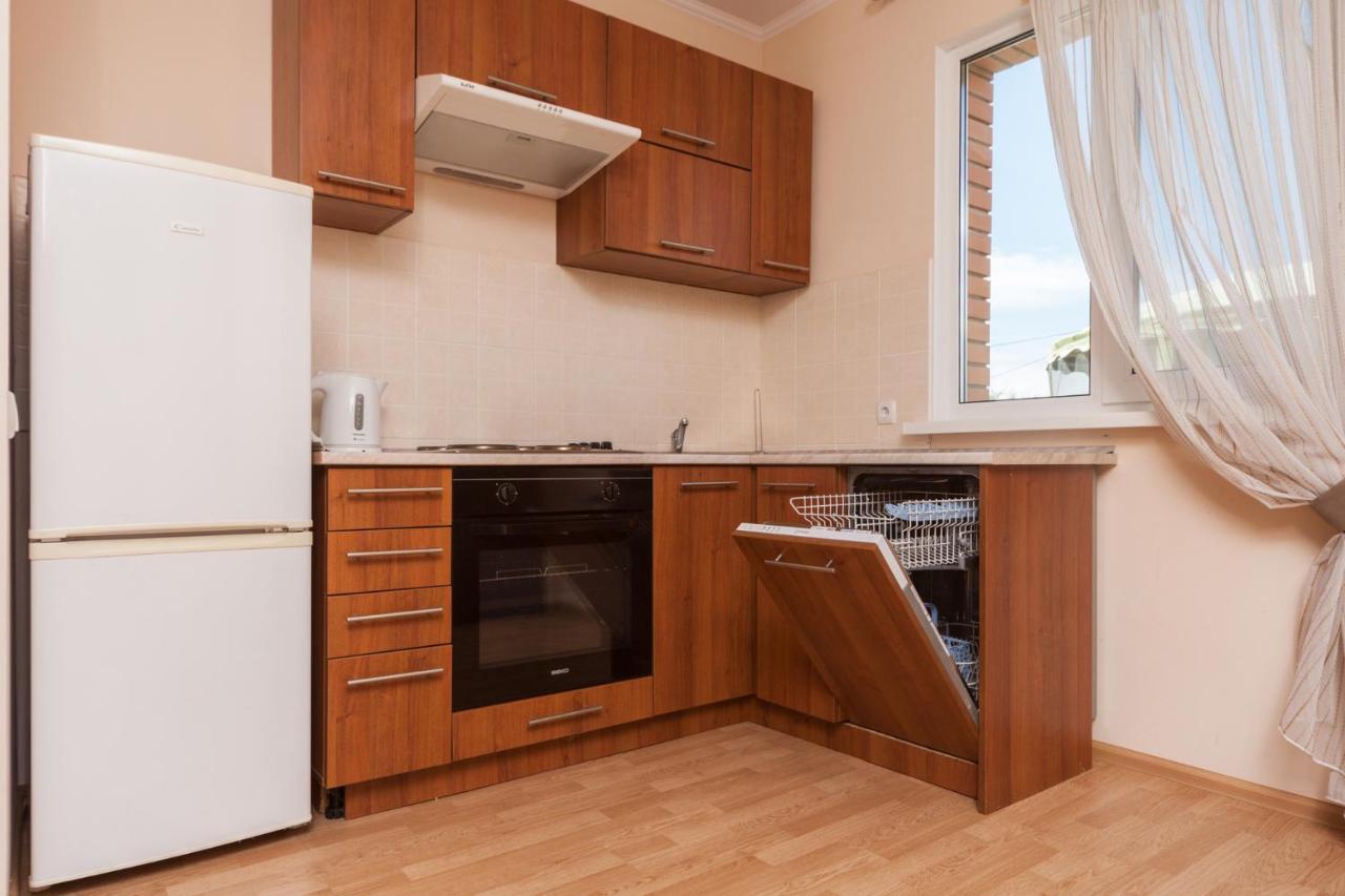 Hotel Promenad Затока Экстерьер фото