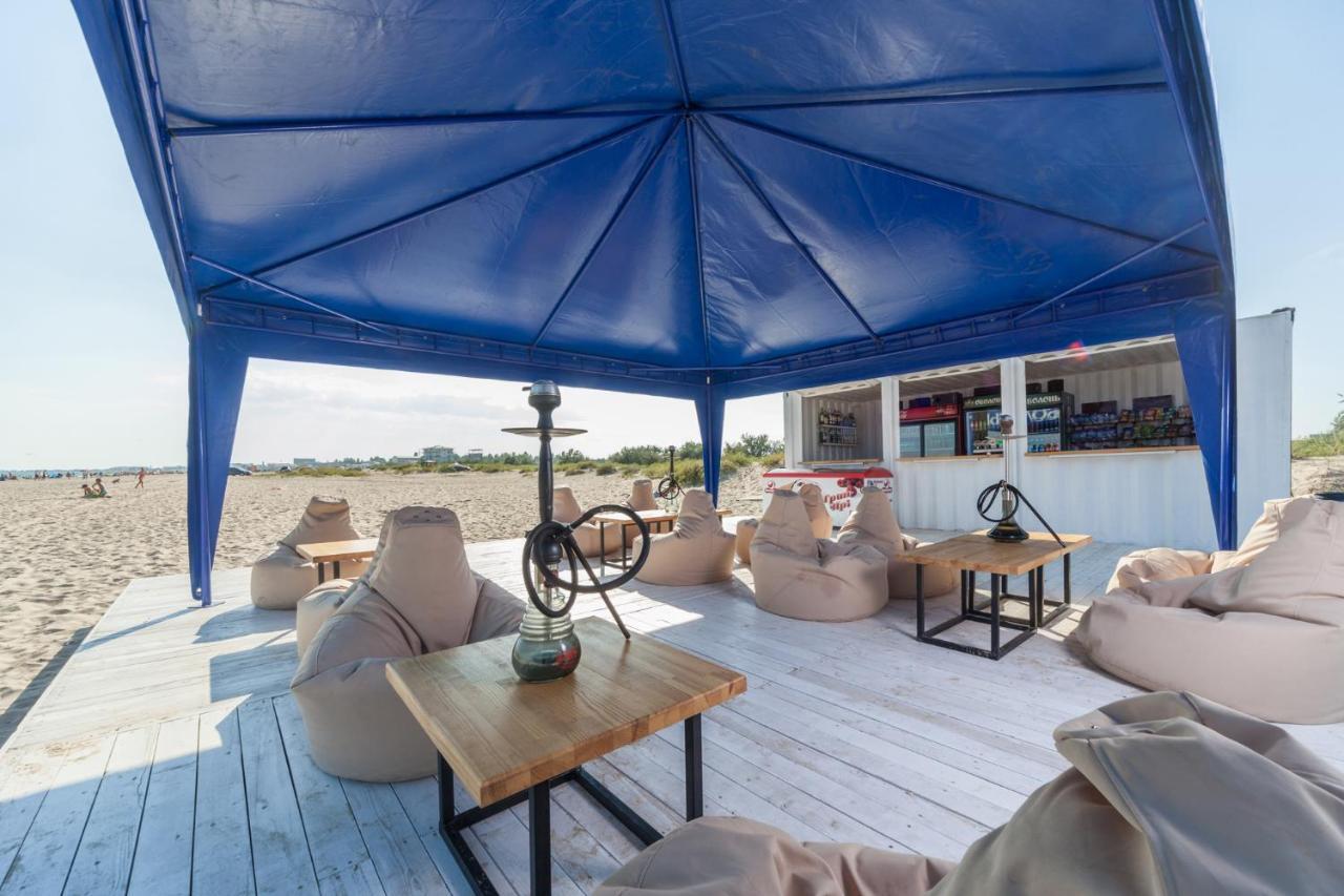 Hotel Promenad Затока Экстерьер фото
