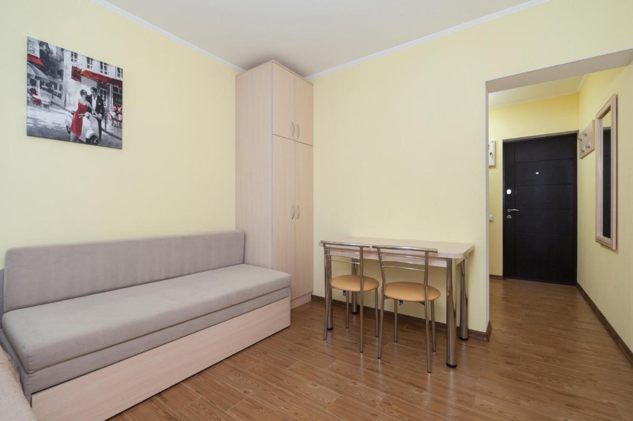 Hotel Promenad Затока Экстерьер фото