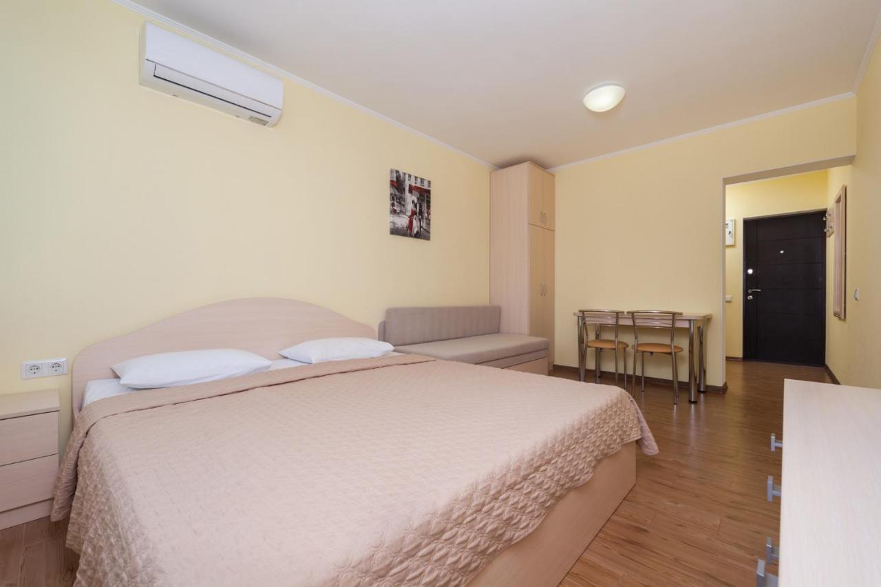 Hotel Promenad Затока Экстерьер фото